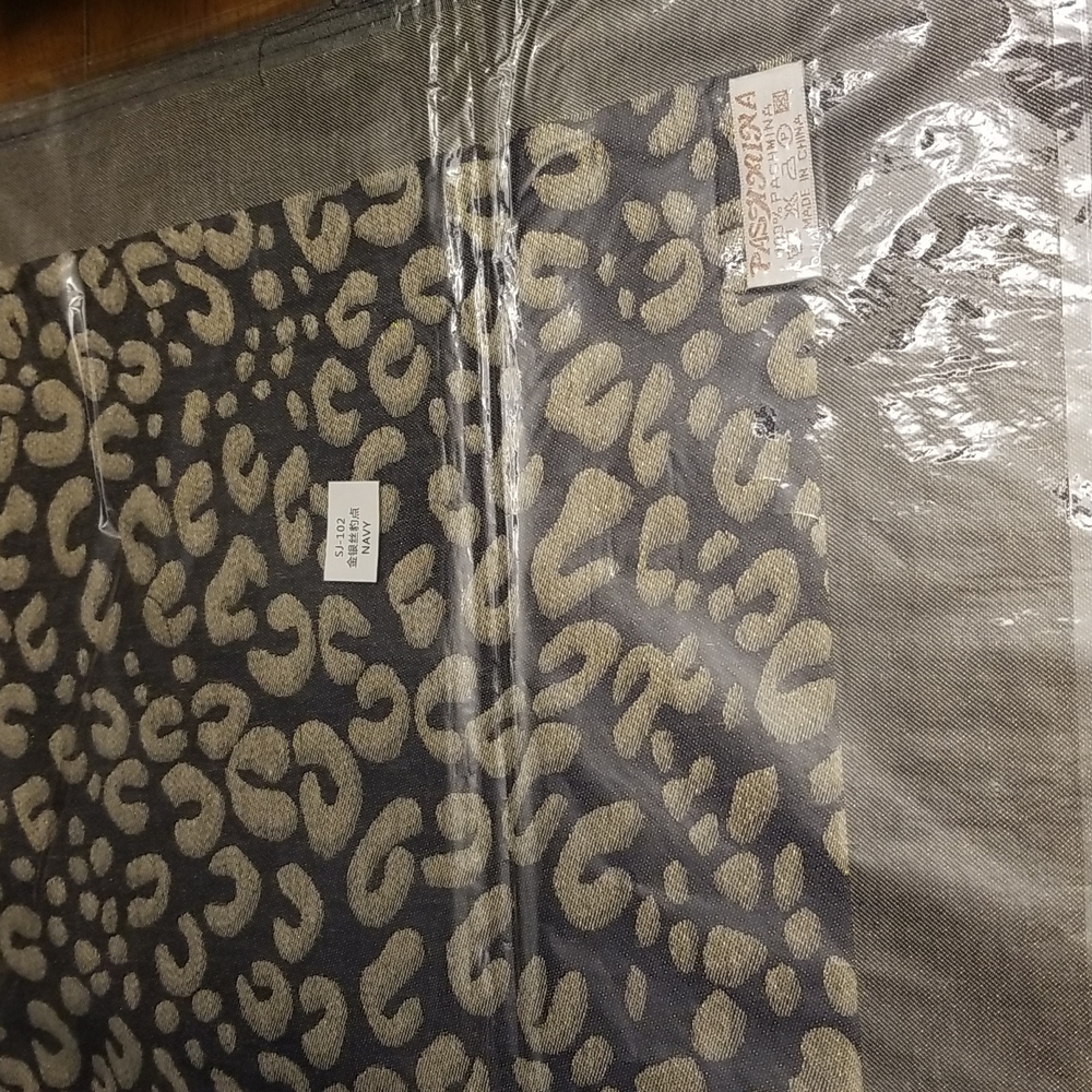 Pashmina navy & golden scarf wrap